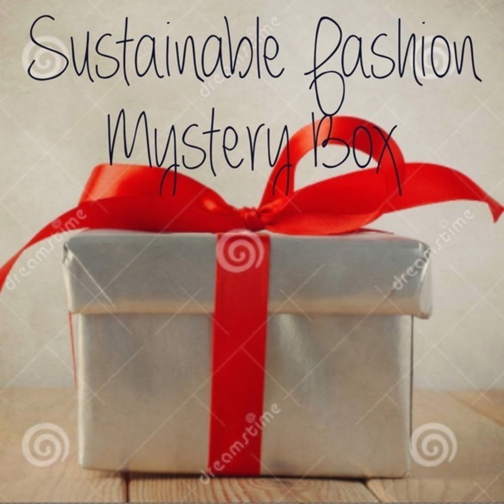 Over $125 value - Sustainable Fashion Mystery Box!